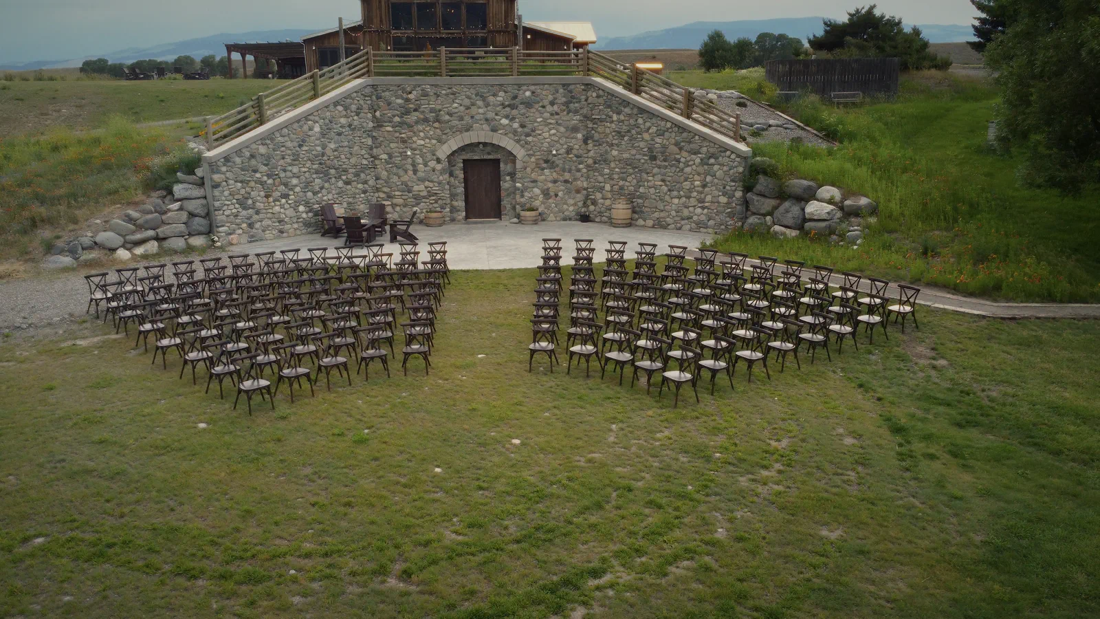 Highlight video 25-08-03_01_00_06_01_result Wedding ceremony space at Yellowstone Valley Lodge, Livingston, Montana