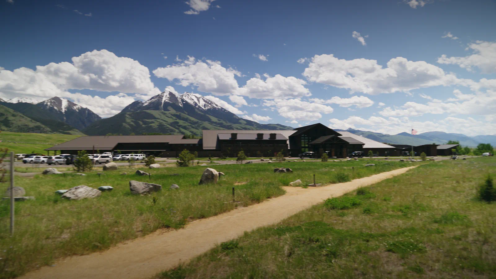 Lauren and Hunter 24-07-01 final_00_00_16_01_result Wedding venue at Sage Lodge, Livingston Montana under Emmigrant Peak