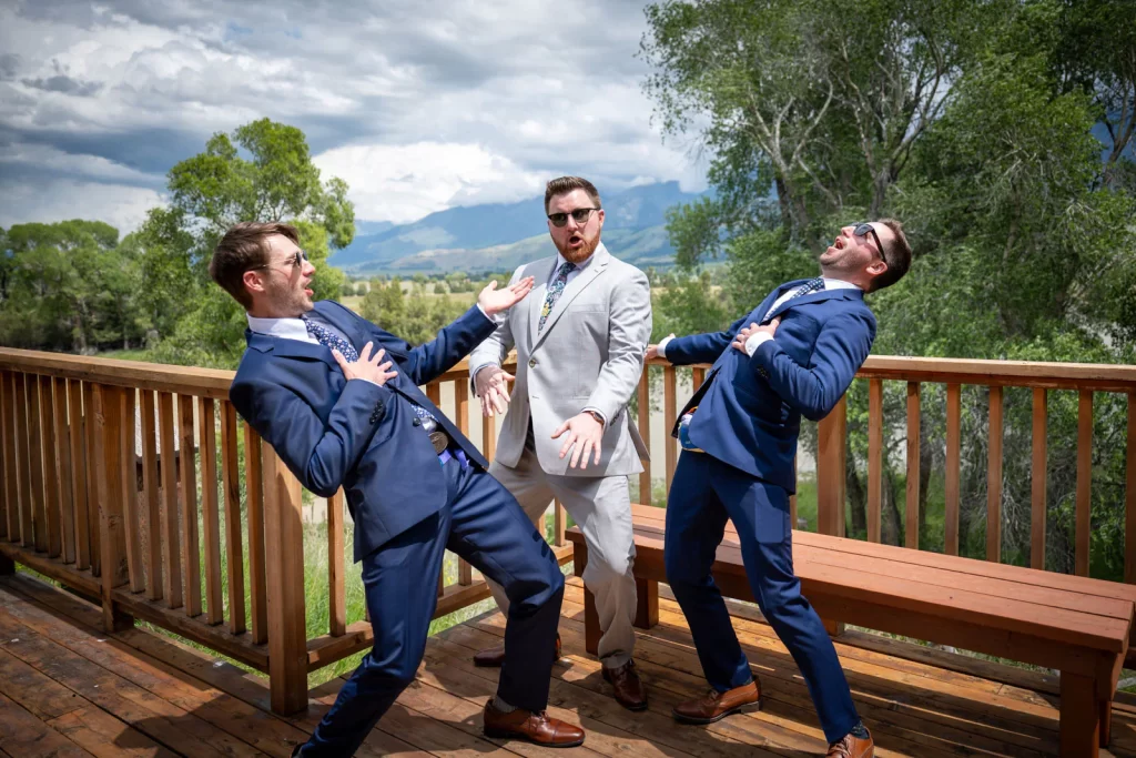 Funny groom and groomsmen photo